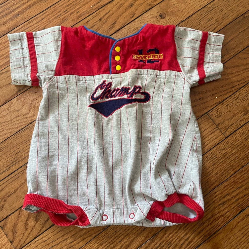 Day Baby Sportswear W/ Buttons-Embroidery 18 Month